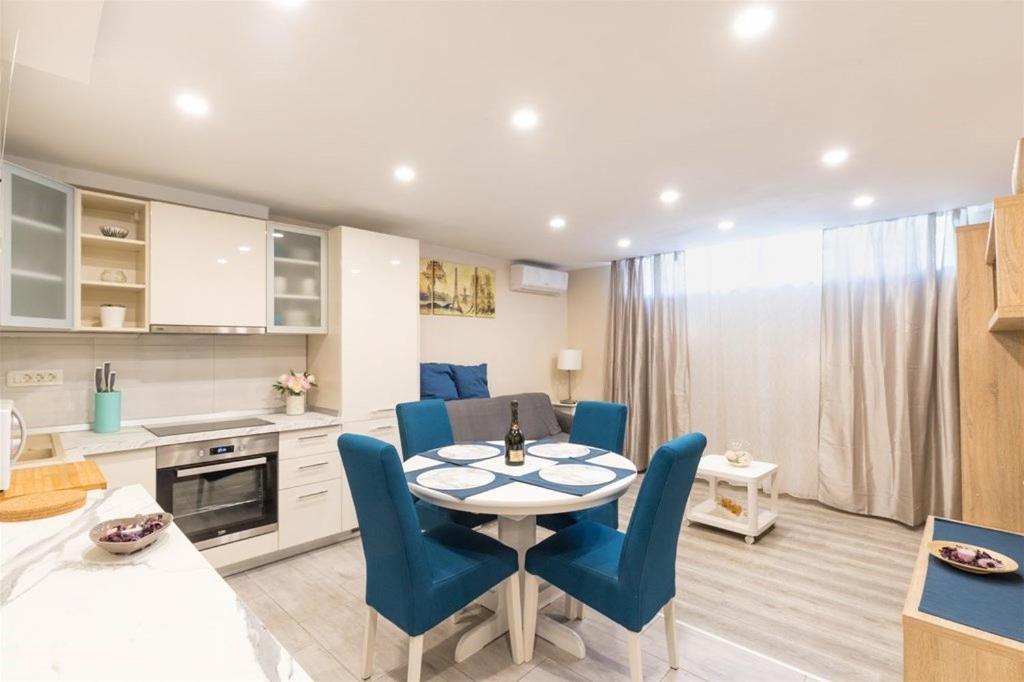 City Centre'S Apartment 里耶卡 外观 照片